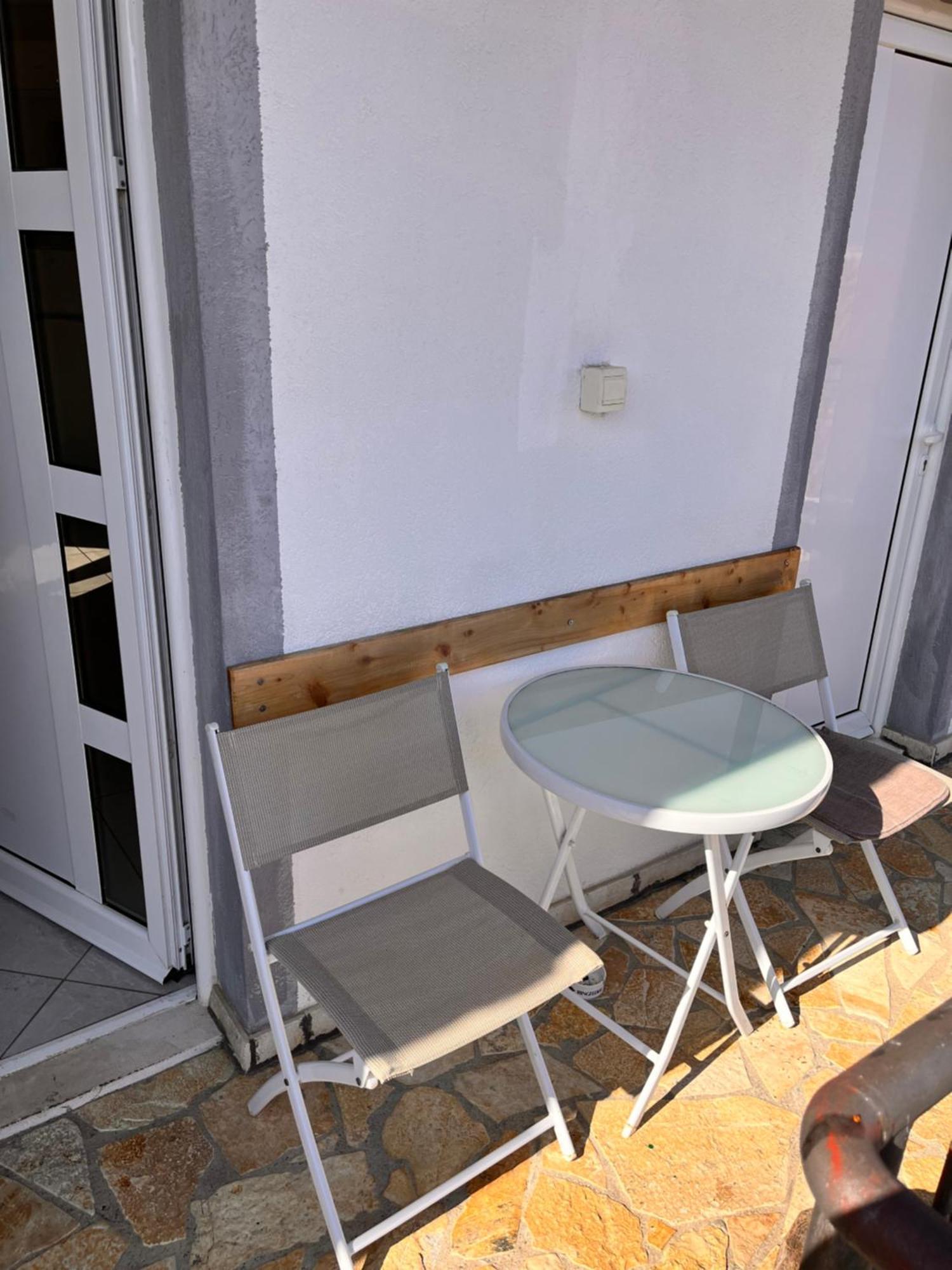 Apartments Apartmani Bojana Утьеха Экстерьер фото